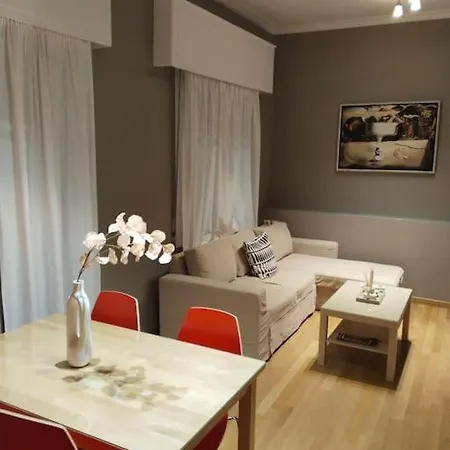 Acrohouse 2 Athen